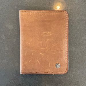 Iron & Resin Leather Vegabond Wallet